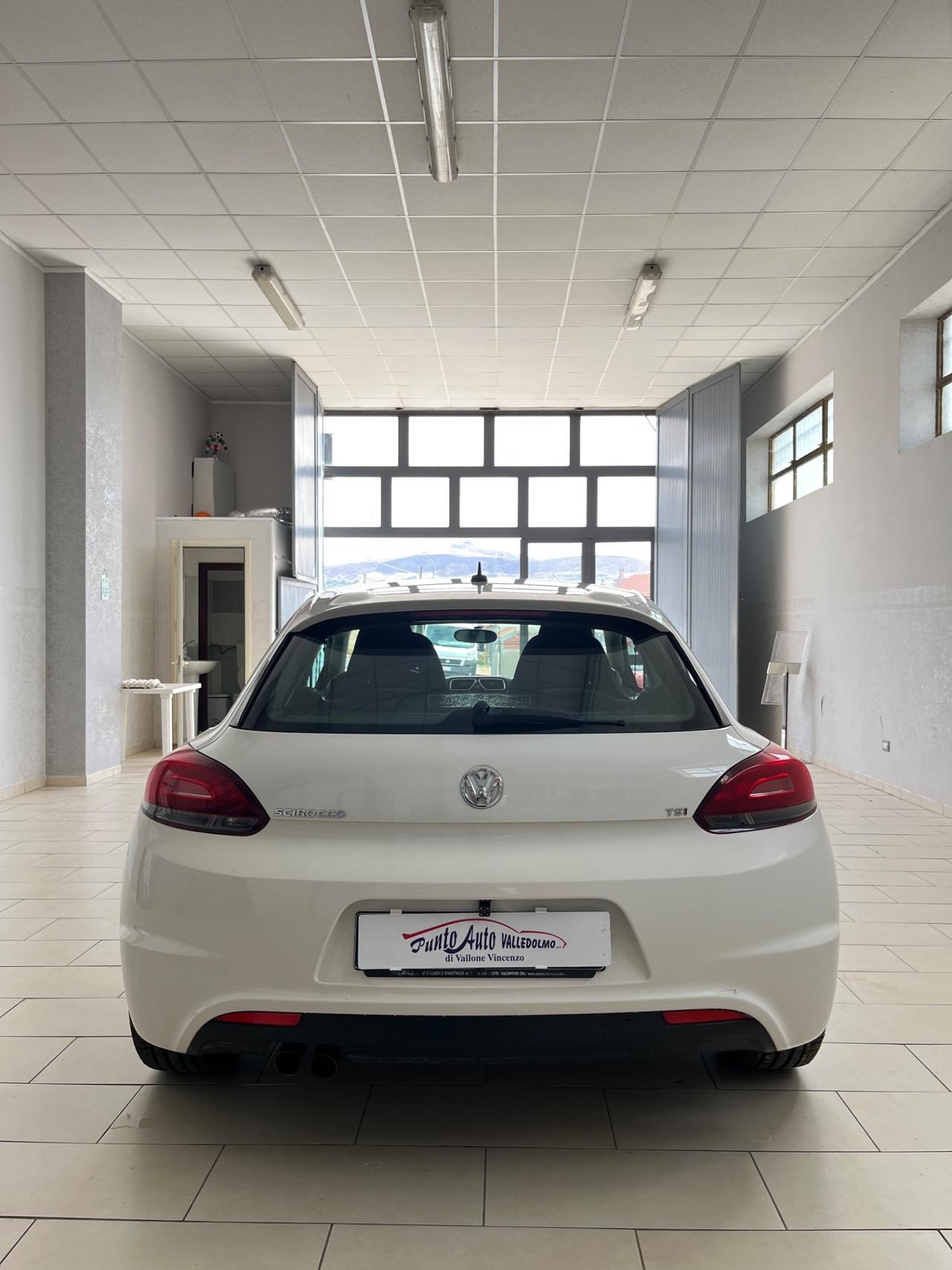 Volkswagen Scirocco 1.4 TSI R-LINE