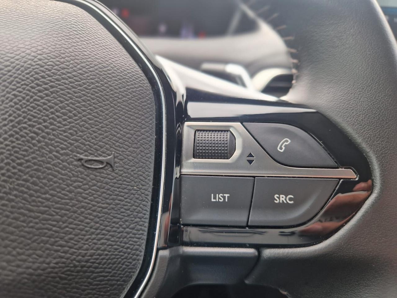 Peugeot 3008 BlueHDi 130 S&S EAT8 Active Business OK NEOPATENTATI