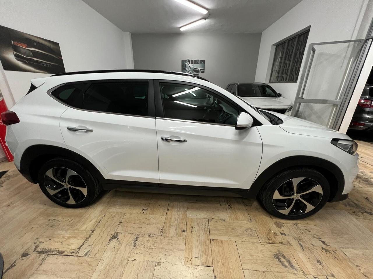 Hyundai Tucson 1.7 CRDi DCT XPossible