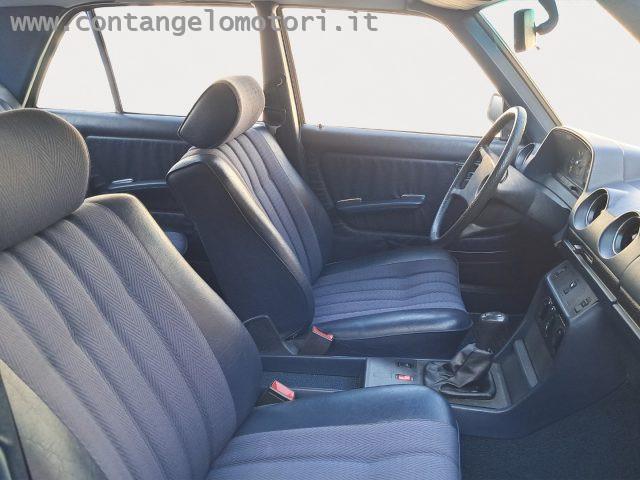 MERCEDES-BENZ 200 200 W123 KM 94000