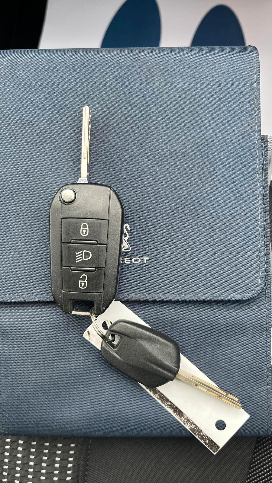 Peugeot 308 PureTech Turbo 130 S&S EAT6 GT Line