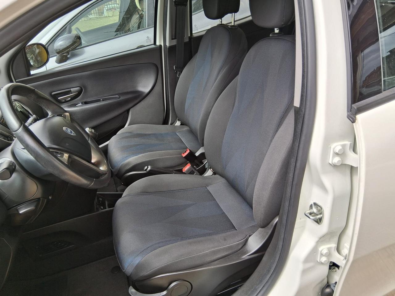 Lancia Ypsilon Gold 1.2 S&S