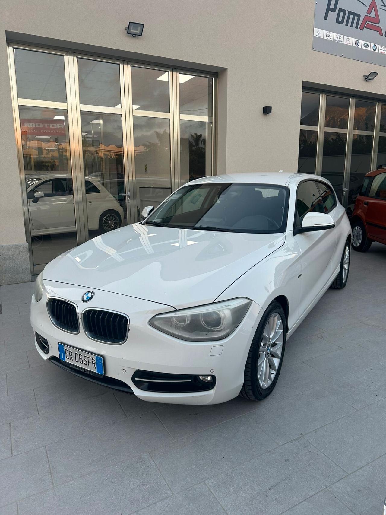 Bmw 118 118d 3p. Sport