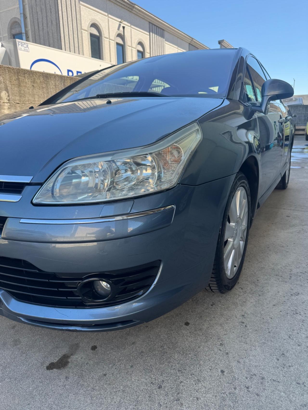 Citroen C4 1.6 HDi 110CV FAP Exclusive