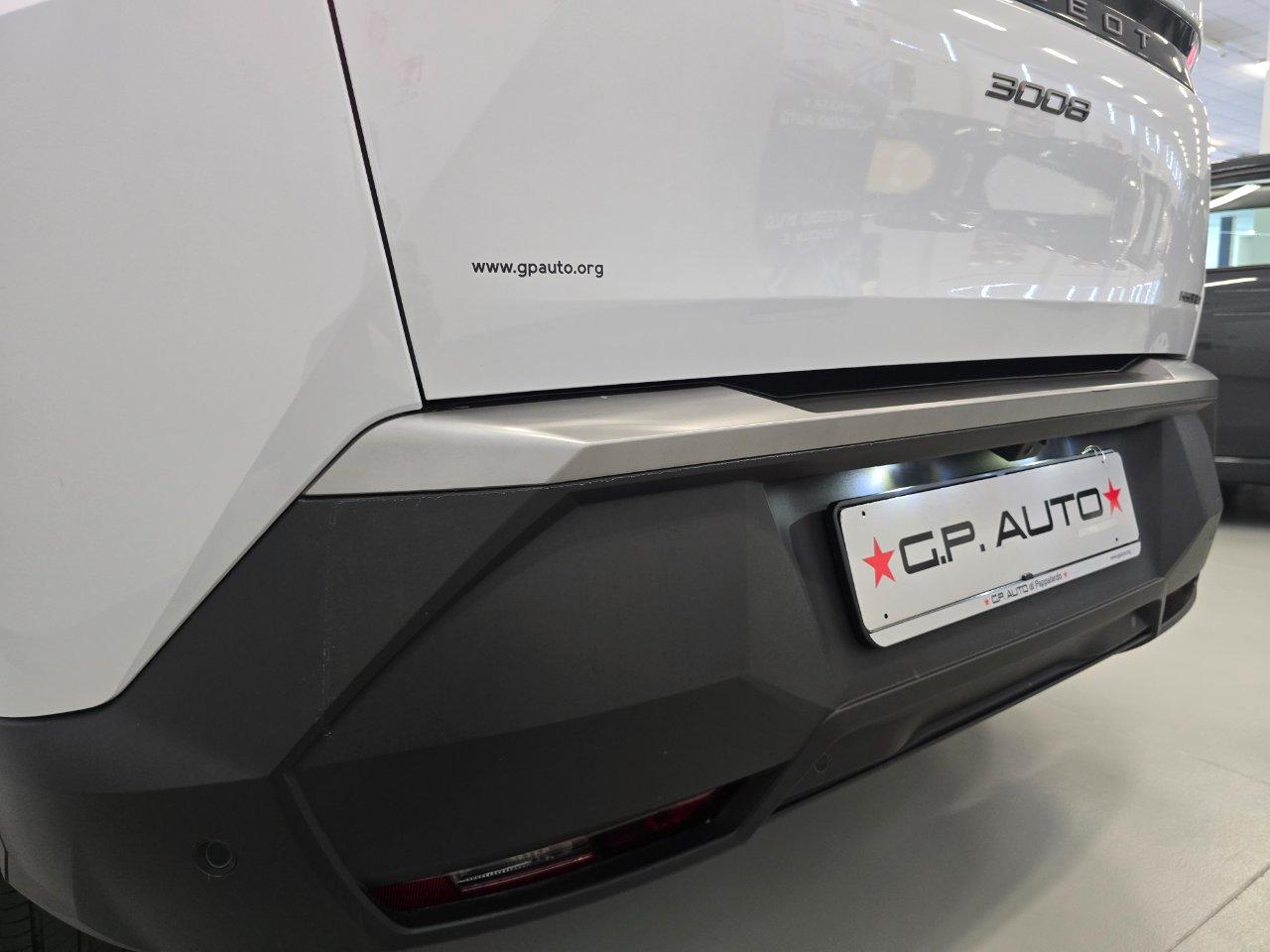 Peugeot 3008 3008 1.2 hybrid GT 145cv e-dcs6