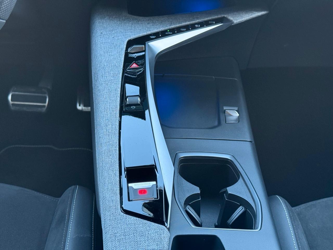 Peugeot 3008 Hybrid 136 e-DCS6 GT - GT LINE - CAMBIO AUTOMATICO - PRONTA CONSEGNA