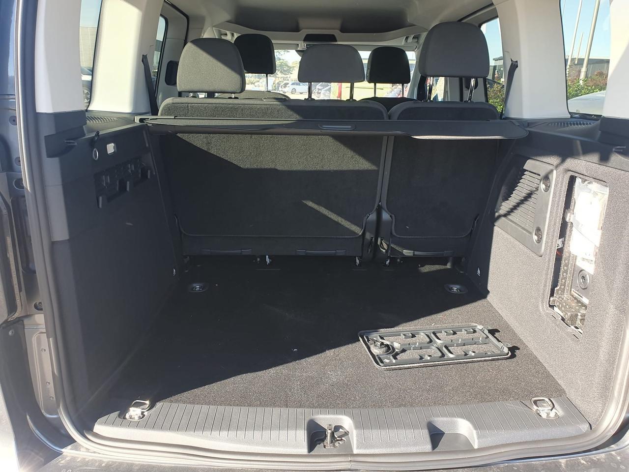 Volkswagen Caddy 1.5 phev 150cv space dsg