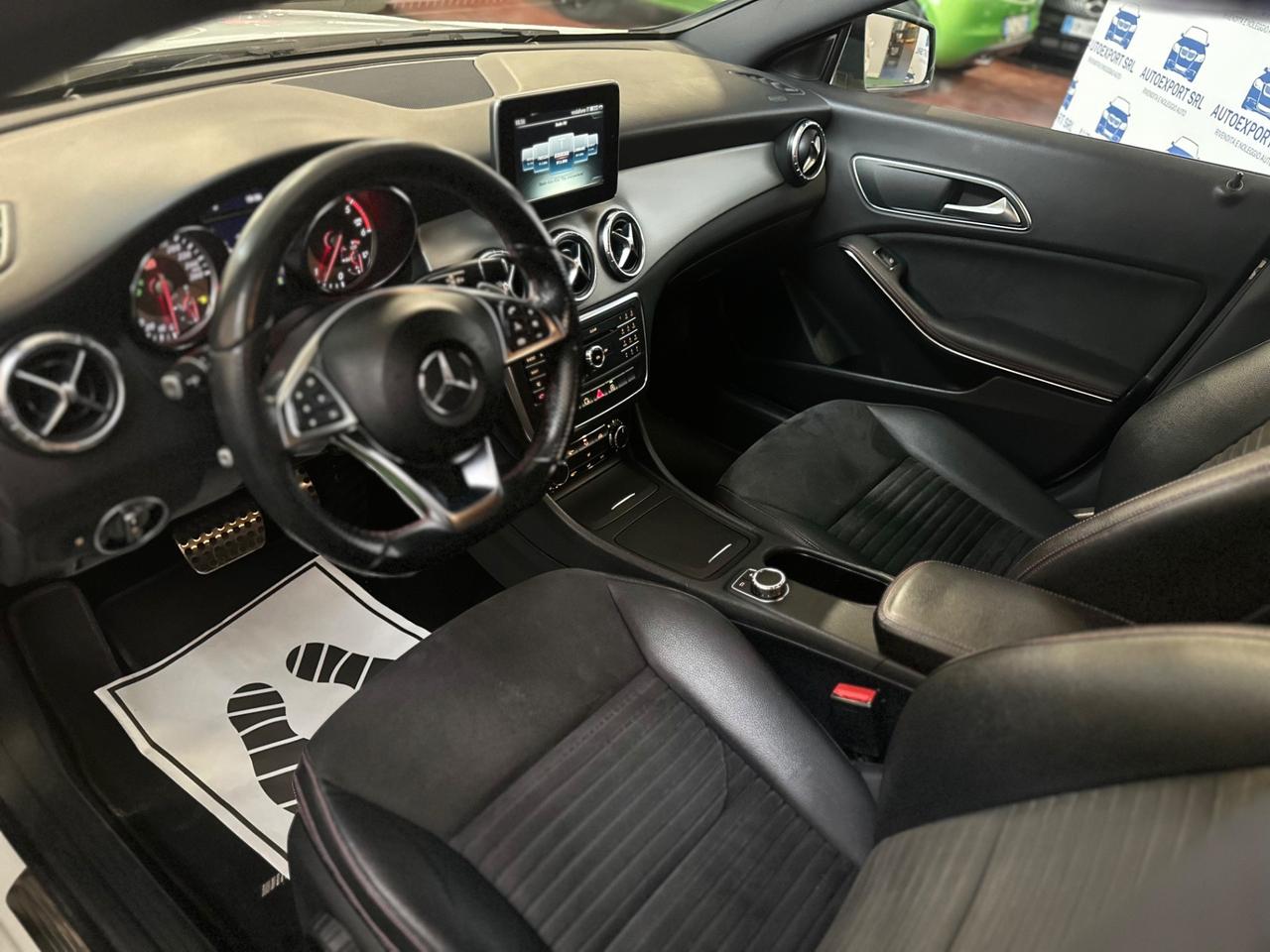 Mercedes-benz CLA 220 d Automatic Premium