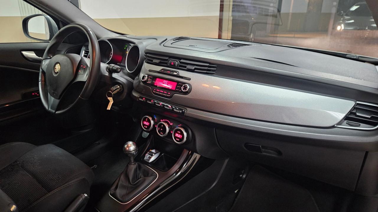 Alfa Romeo Giulietta 1.6 JTDm-2 105 CV Exclusive