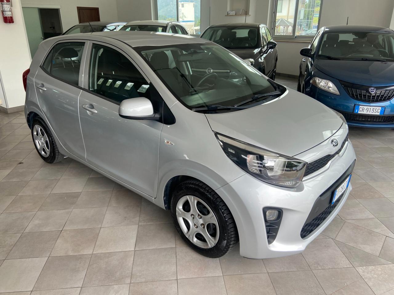 Kia Picanto 1.0 12V 5 porte Active