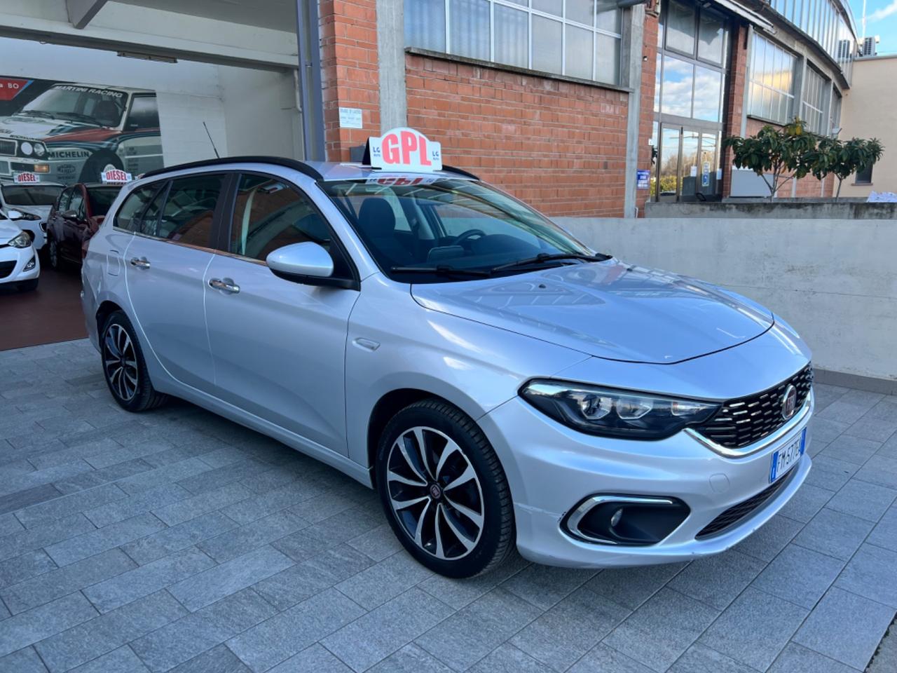 Fiat Tipo 1.4 T-Jet 120CV GPL SW S-Design