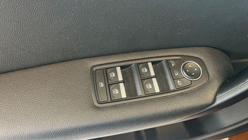Renault Captur Captur 1.6 E-Tech phev Intens 160cv auto my21