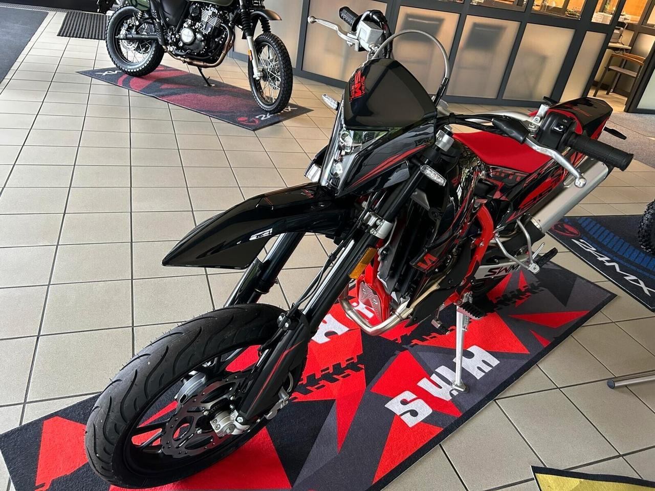 motard SM125 r 4tempi PREZZO PROMO FINO AL 30-04-2026