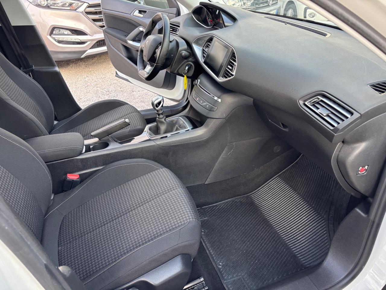 PEUGEOT 308 1.5 131CV FULL OPT NUOVISSIMA