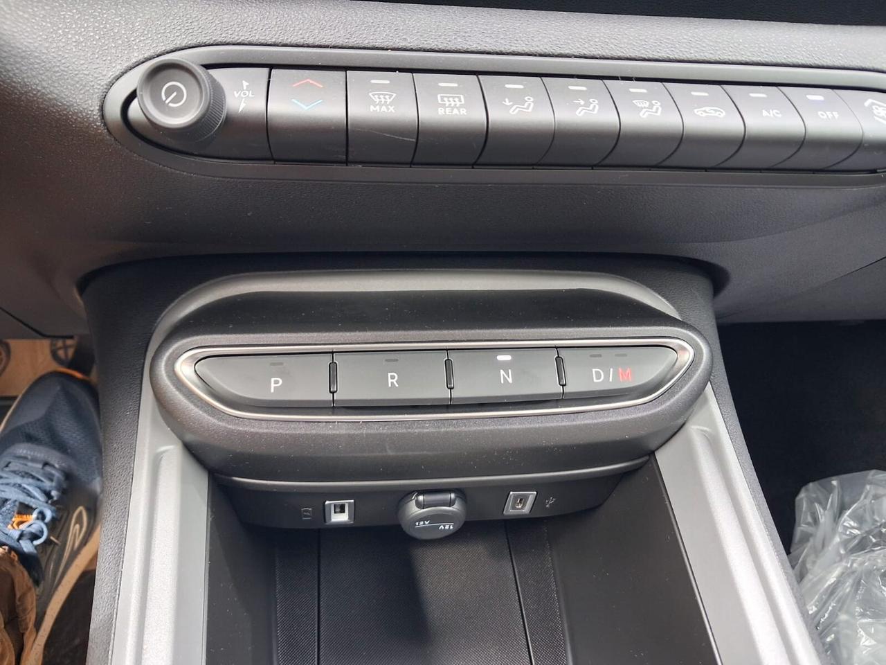 Jeep Avenger 1.2 Turbo 110 CV MHEV Longitude