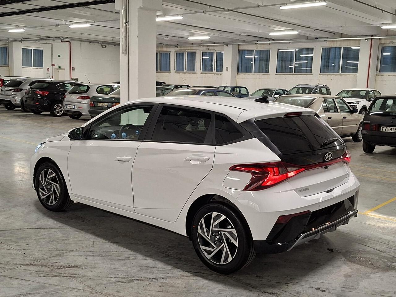 Hyundai i20 1000 T-GDi Connectline DCT Automatica Km. 0