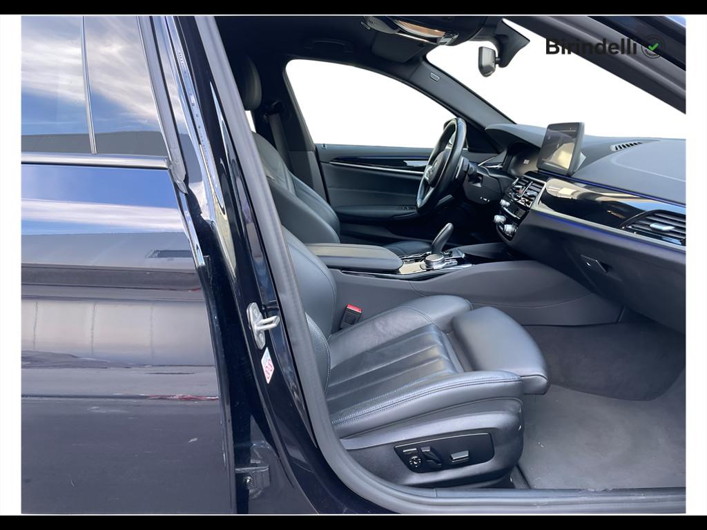 BMW Serie 5(G30/31/F90) - 520d 48V Touring Msport