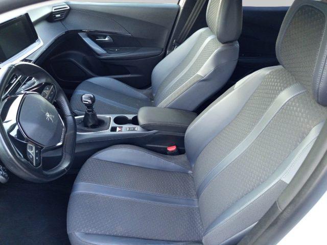 PEUGEOT 2008 PureTech 130 S&S Allure