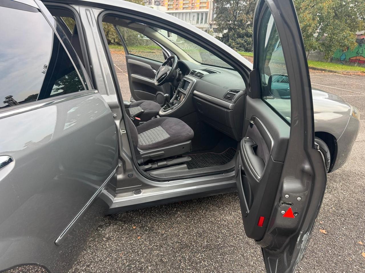 Fiat Croma 2.2 MPI 16V EMOTION