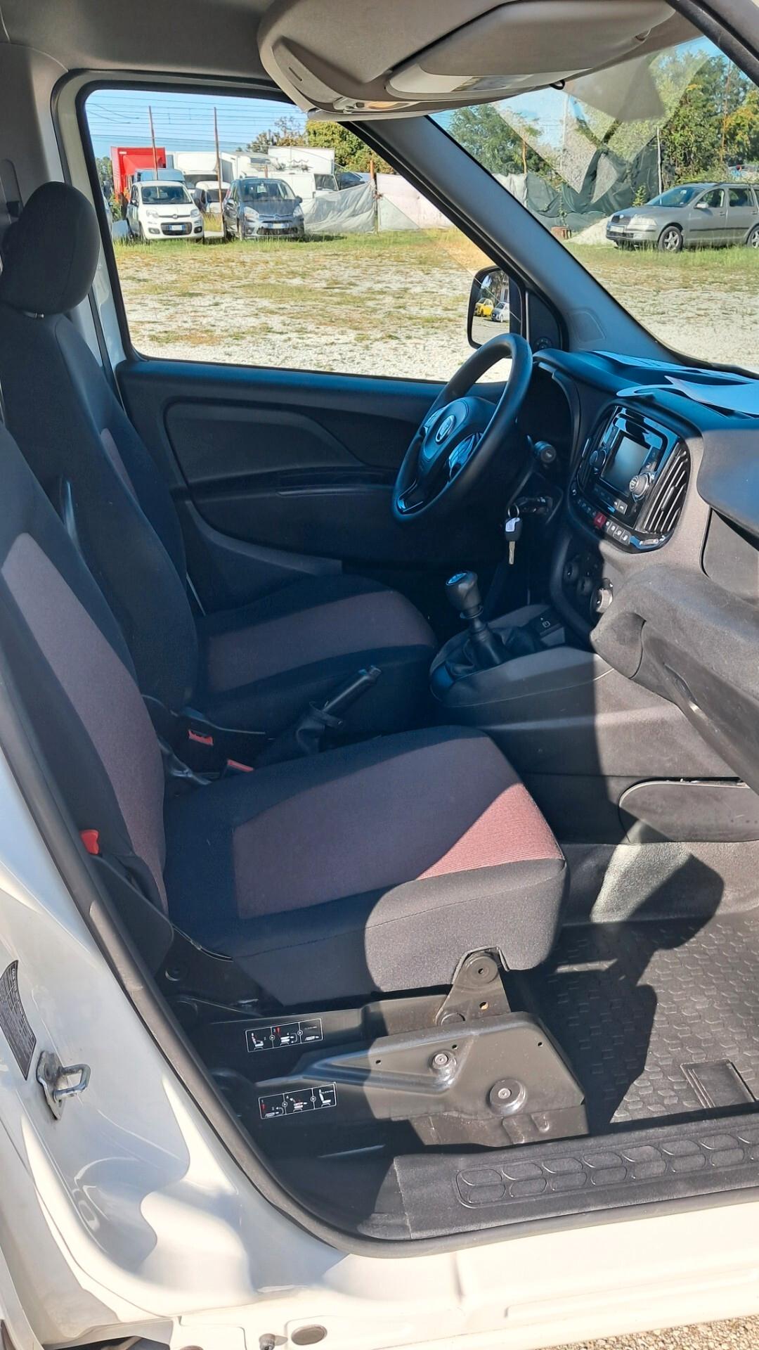 Fiat Doblo Doblò 1.4 T-Jet Natural Power PL-TN Cargo Maxi Lamierato SX