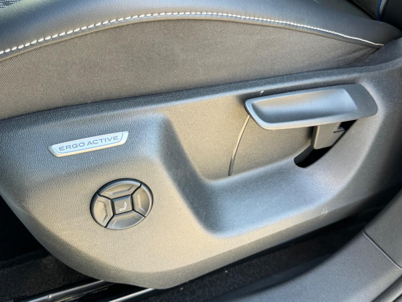 Volkswagen Tiguan 2.0 TDI 150 CV DSG R-Line Plus