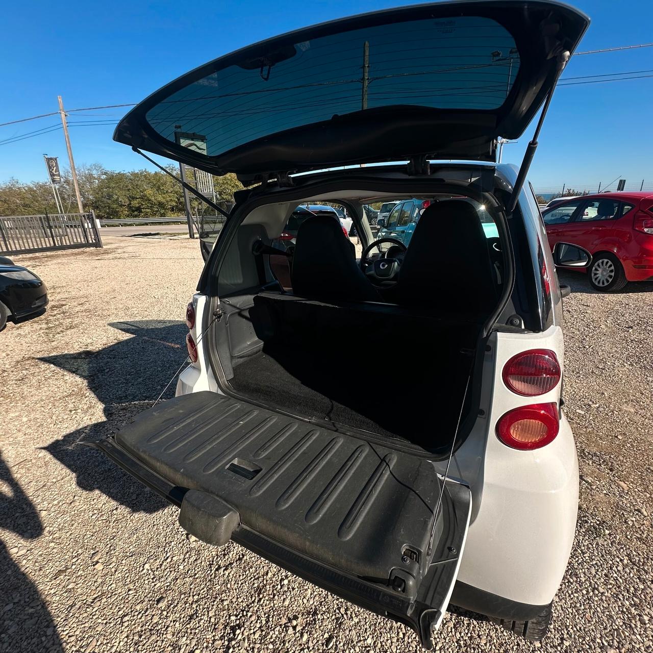 Smart ForTwo 1000 52 kW coupé limited two