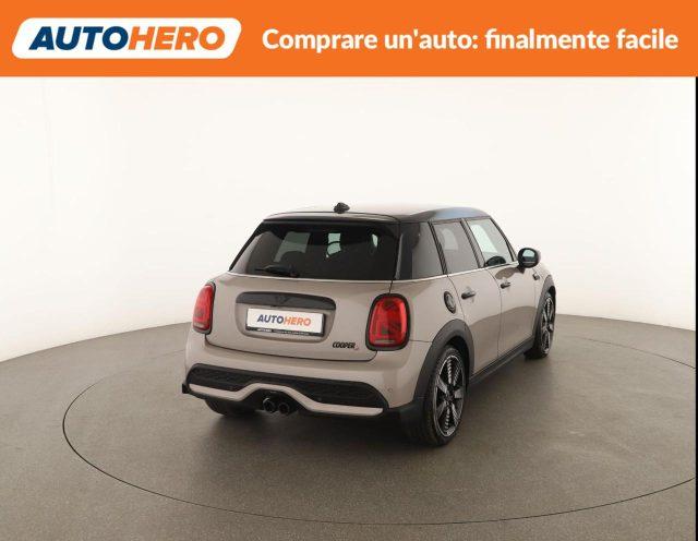 MINI Cooper 2.0 Cooper S Essential 5 porte