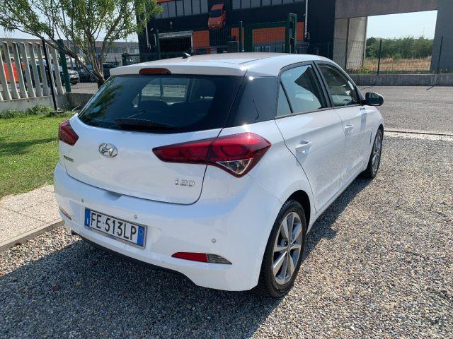 HYUNDAI i20 1.2 84 CV 5 porte Style