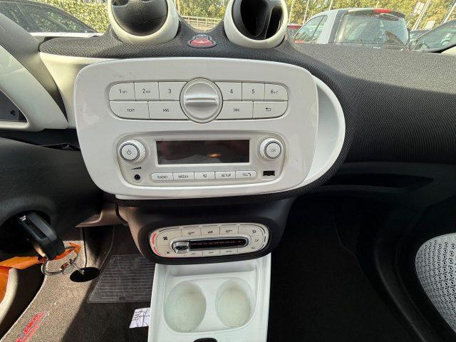 SMART ForFour 1.0 71CV PASSION NAVI LED CAMERA SOLO 5.800KM