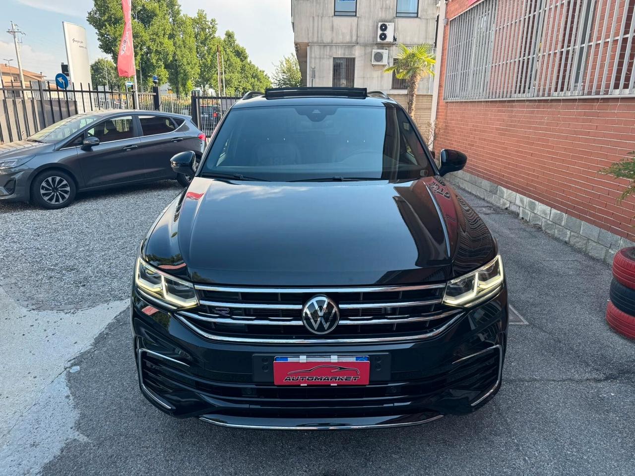 Volkswagen Tiguan 2.0 TDI 200 CV SCR DSG 4MOTION R-Line