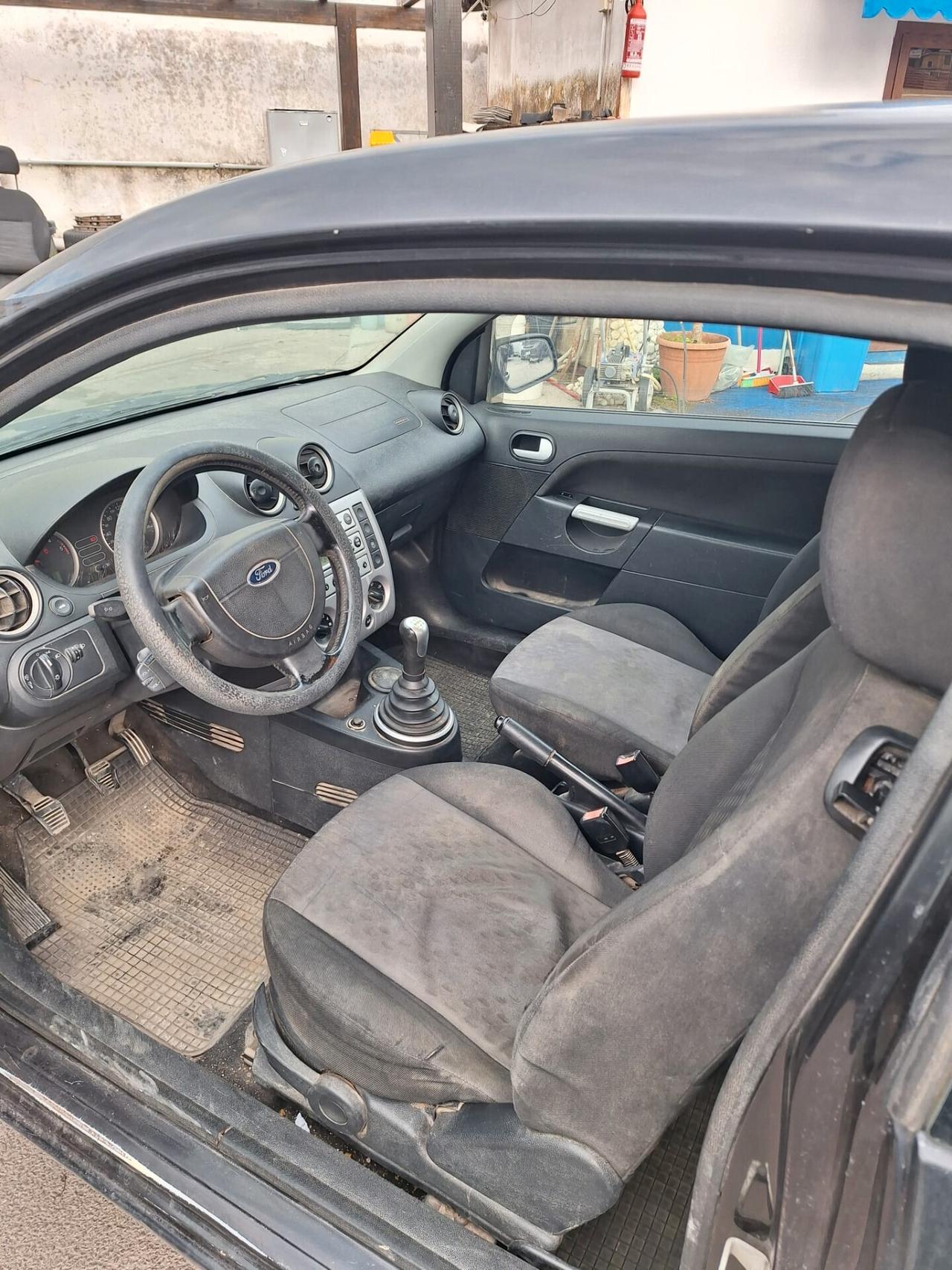 Ford Fiesta 1.4 TDCi 3p. Ghia