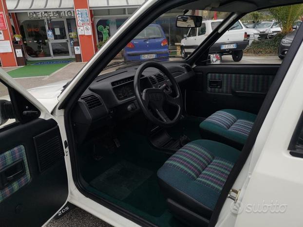PEUGEOT 205 1.1 OPEN 5/P