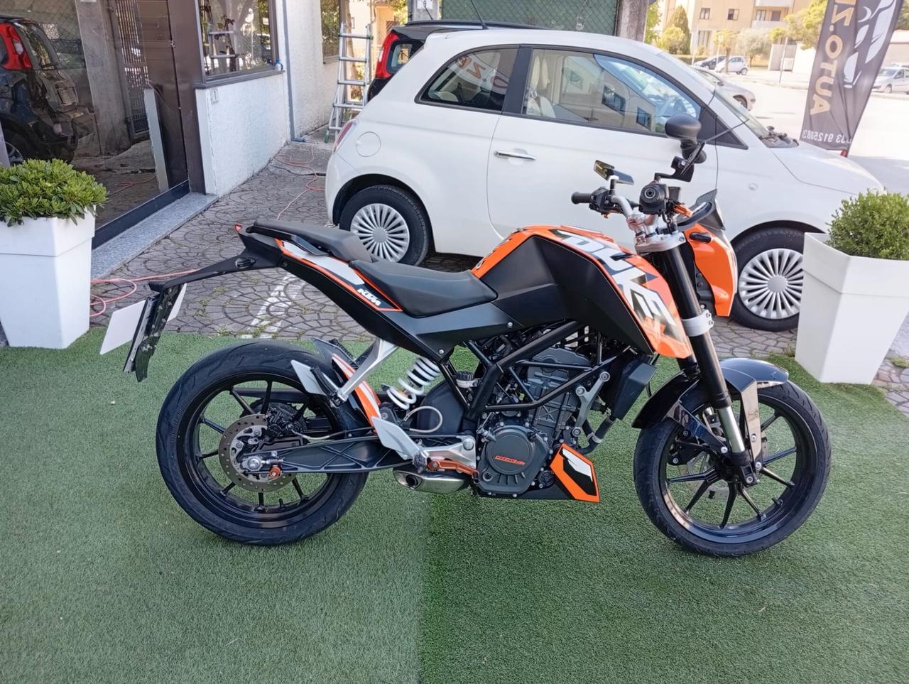 KTM 200 Duke