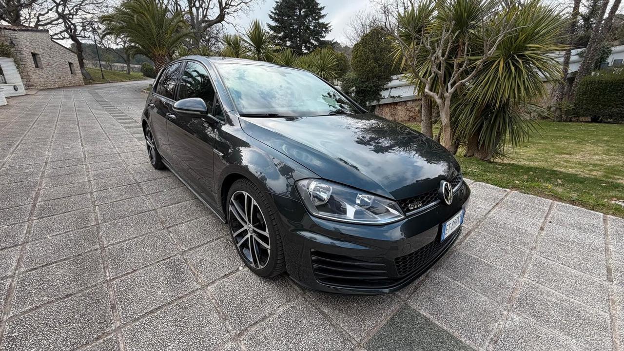 Volkswagen Golf GTI GTD 2.0 TDI 5p. BlueMotion Technology