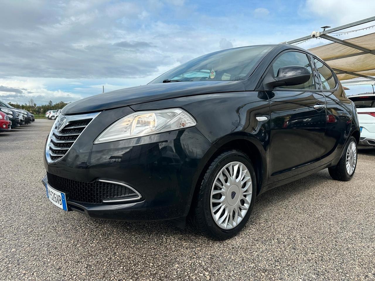 Lancia Ypsilon 1.2 Benzina/GPL