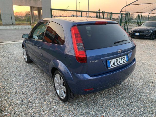 FORD Fiesta 1.2 16V 3p. Ghia