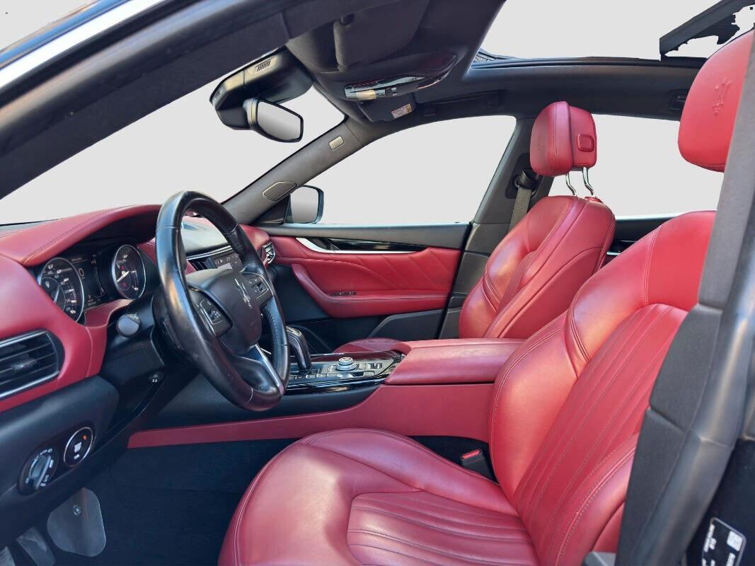 Maserati Levante V6 Diesel 275 CV AWD Granlusso