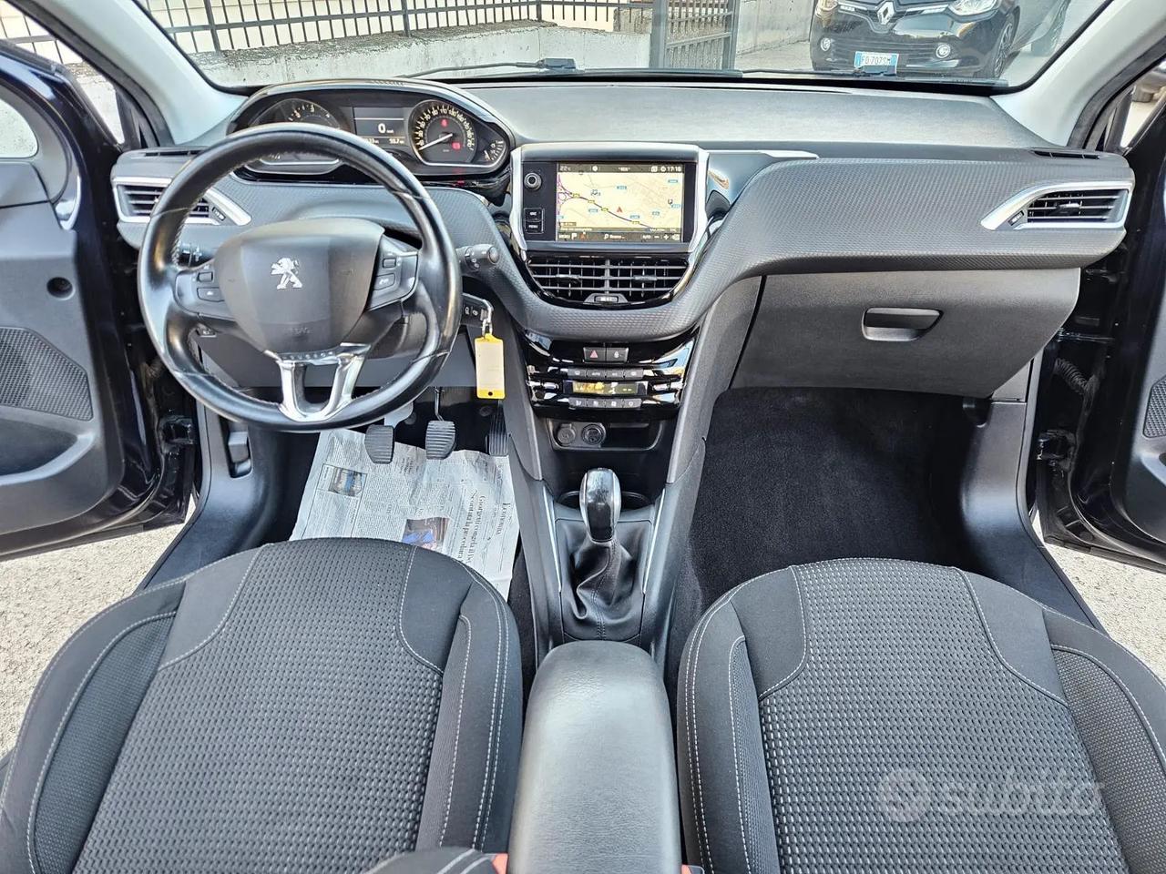 PEUGEOT 208 ALLURE