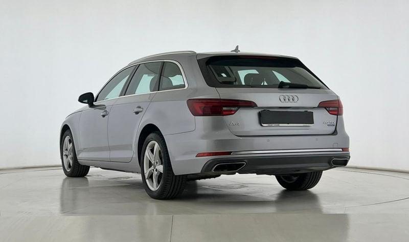 Audi A4 Avant 40 TDI quattro S tronic Business Sport