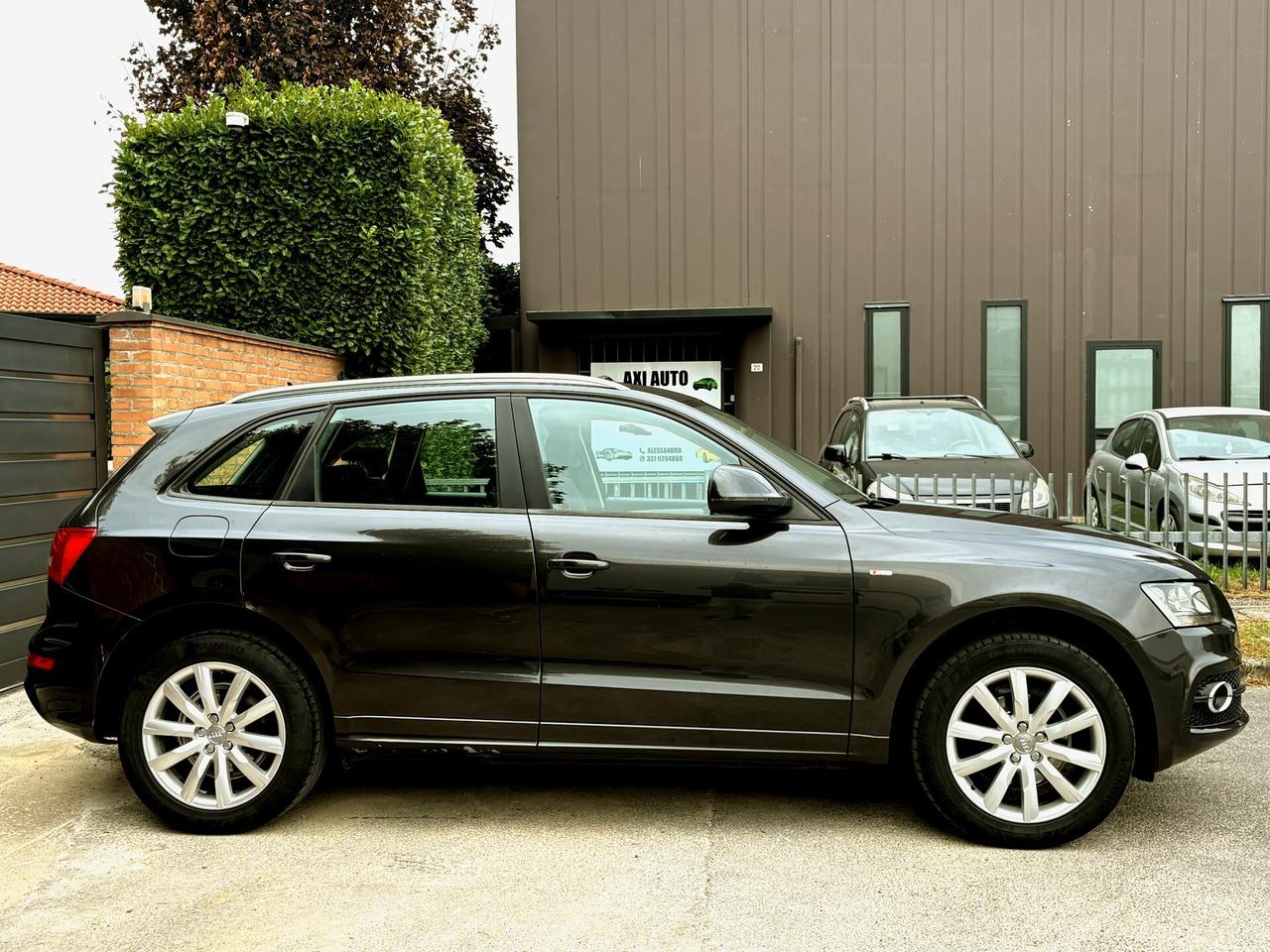 Audi Q5 2.0D aut. "S-line" int/est-Pelle,Nav-FULL