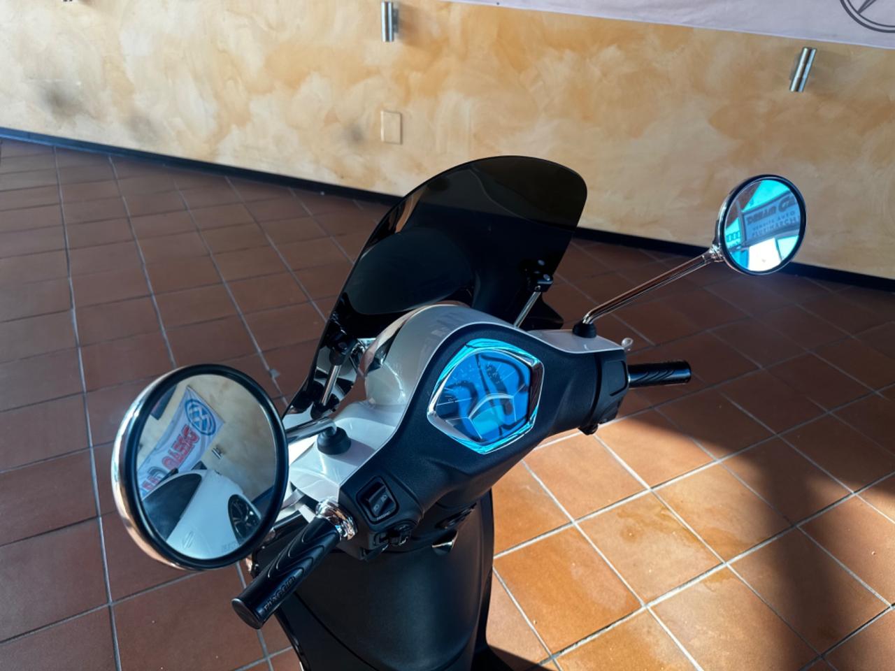 Piaggio liberty 50 pari al nuovo 700 km percorsi
