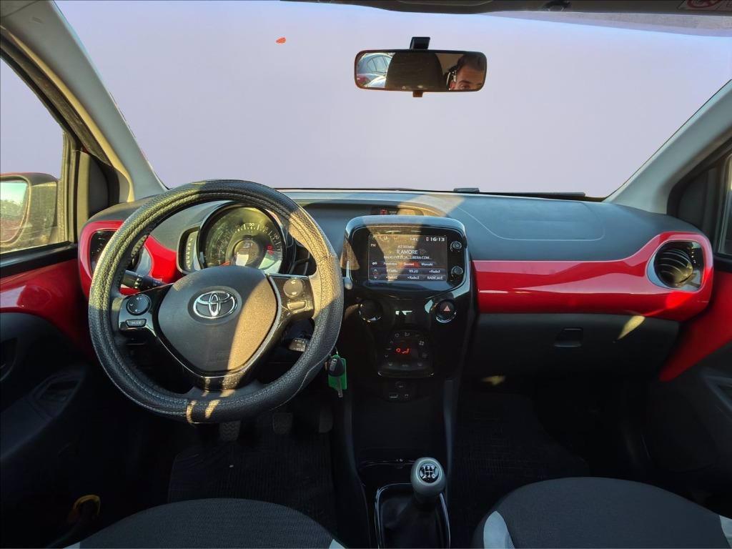 TOYOTA Aygo 5p 1.0 x-cool m-mt my15 del 2015