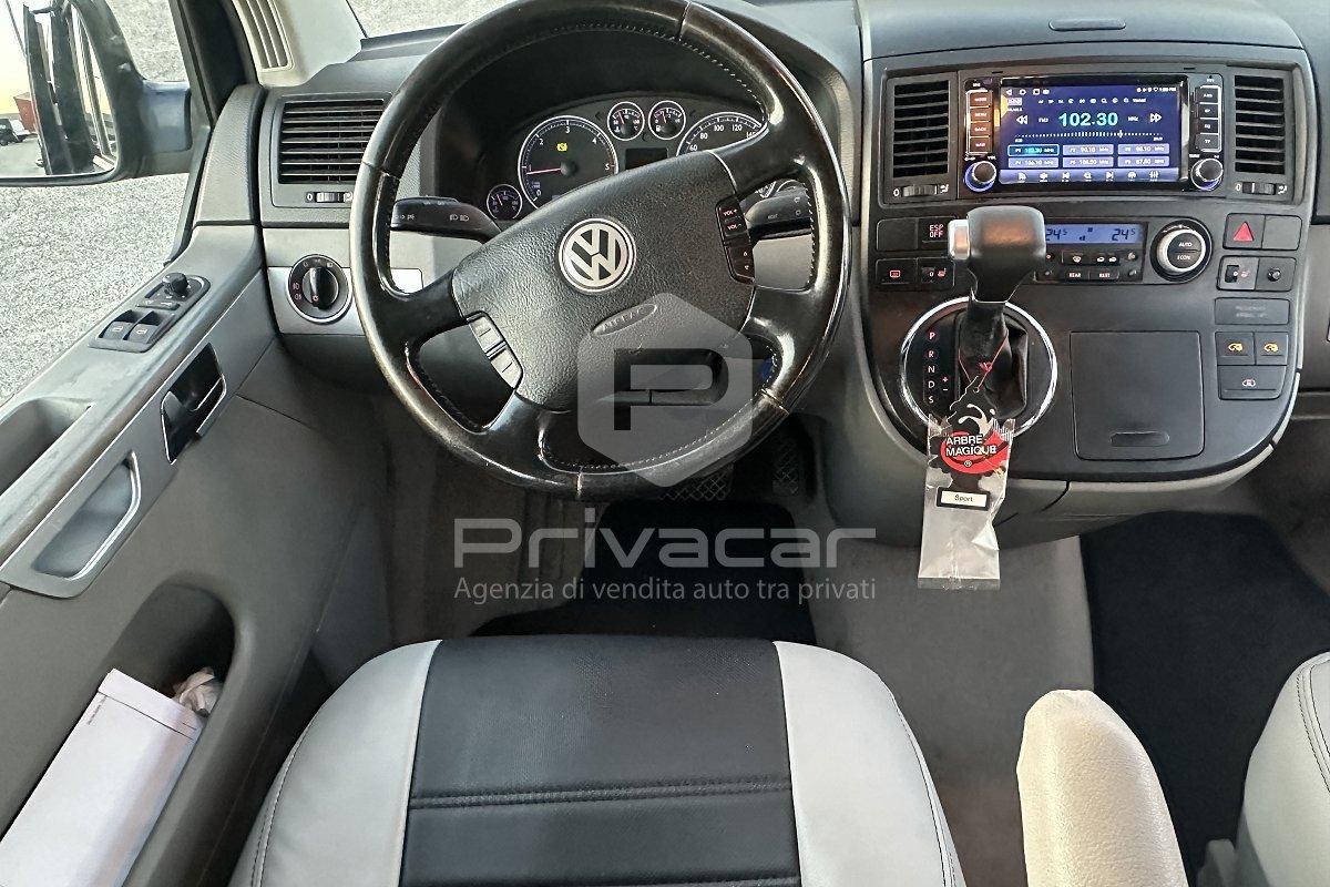 VOLKSWAGEN Multivan 2.5 TDI/174CV Tiptr.Highline