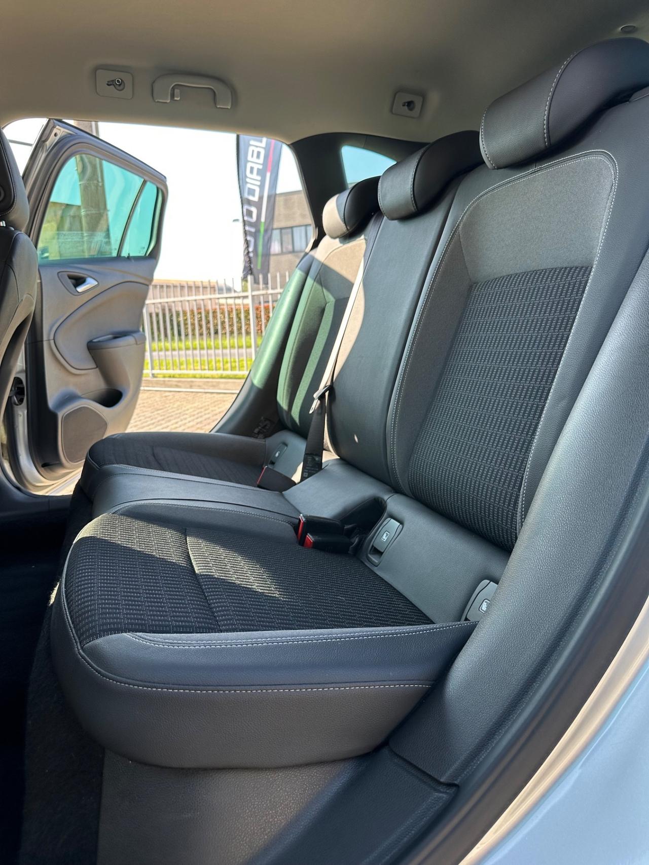 Opel Astra 1.5 CDTI 122 CV S&S AT9 Sports Tourer Ultimate