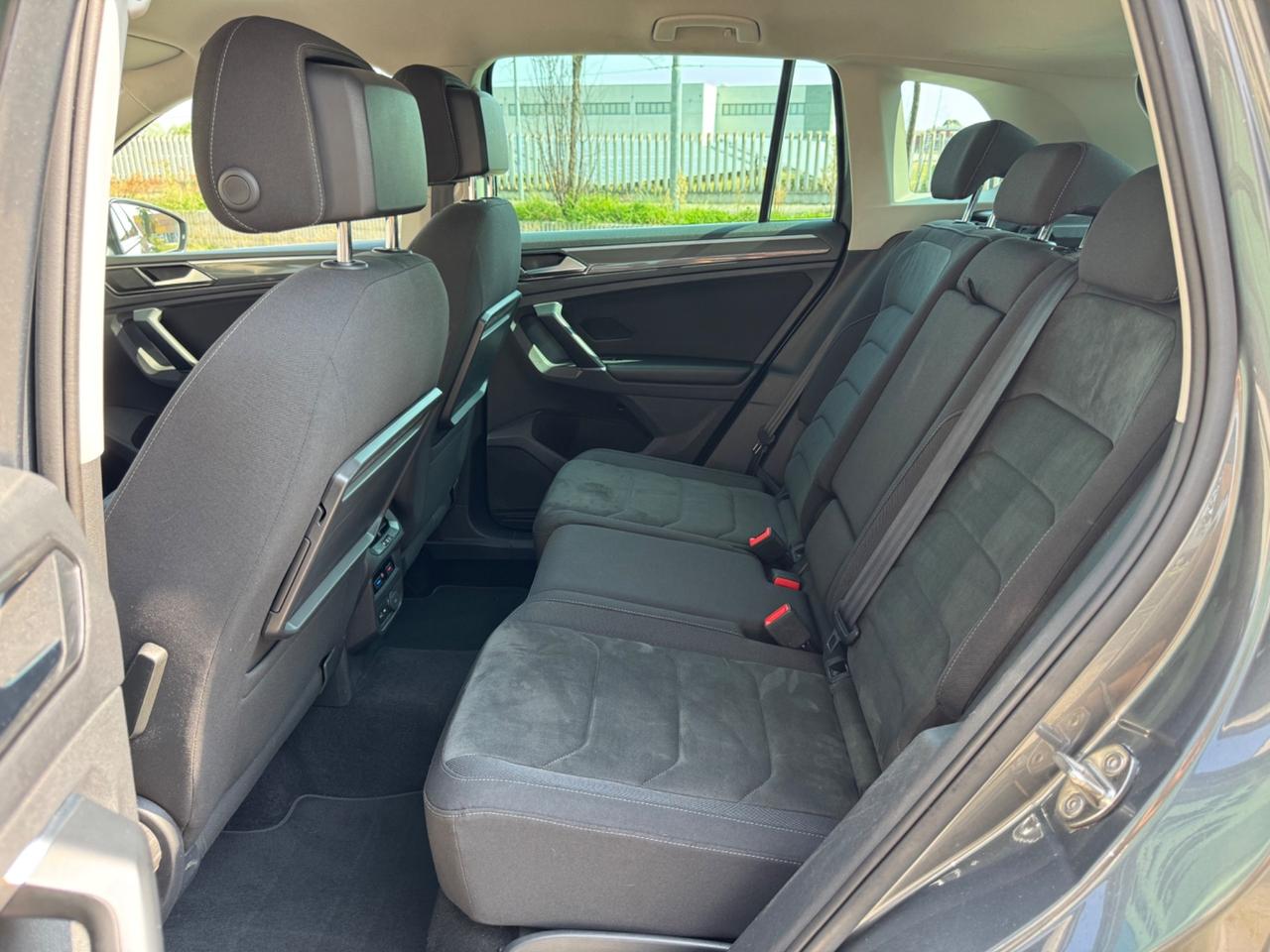 Volkswagen Tiguan 2.0 TDI SCR DSG 4MOTION Advanced BMT