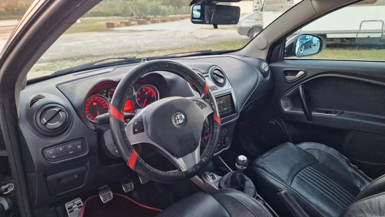 Alfa Romeo MiTo 1.6 JTDm S&S Distinctive Sport Pack
