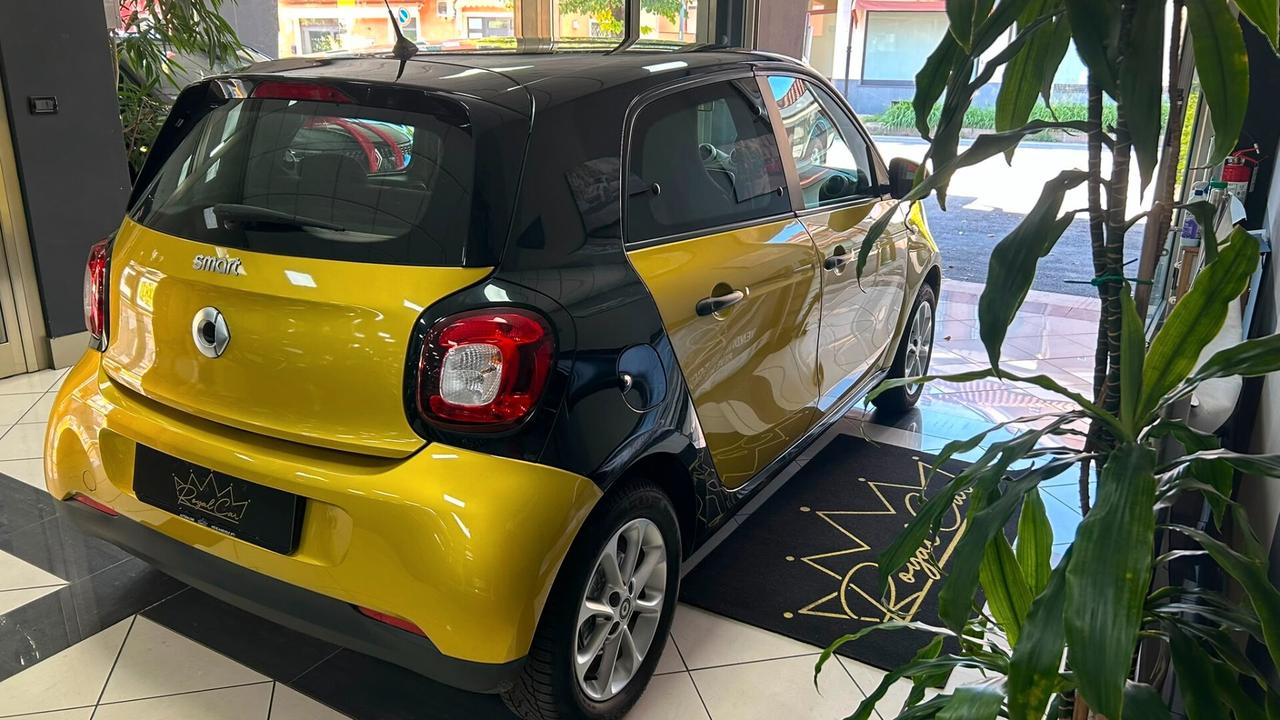 Smart ForFour 70 1.0 Passion