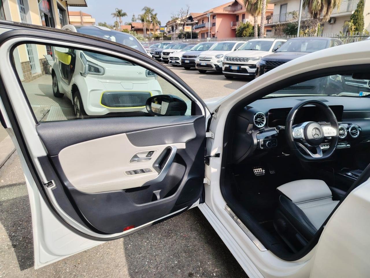 Mercedes-benz A 180 d Automatic Premium CON TETTO