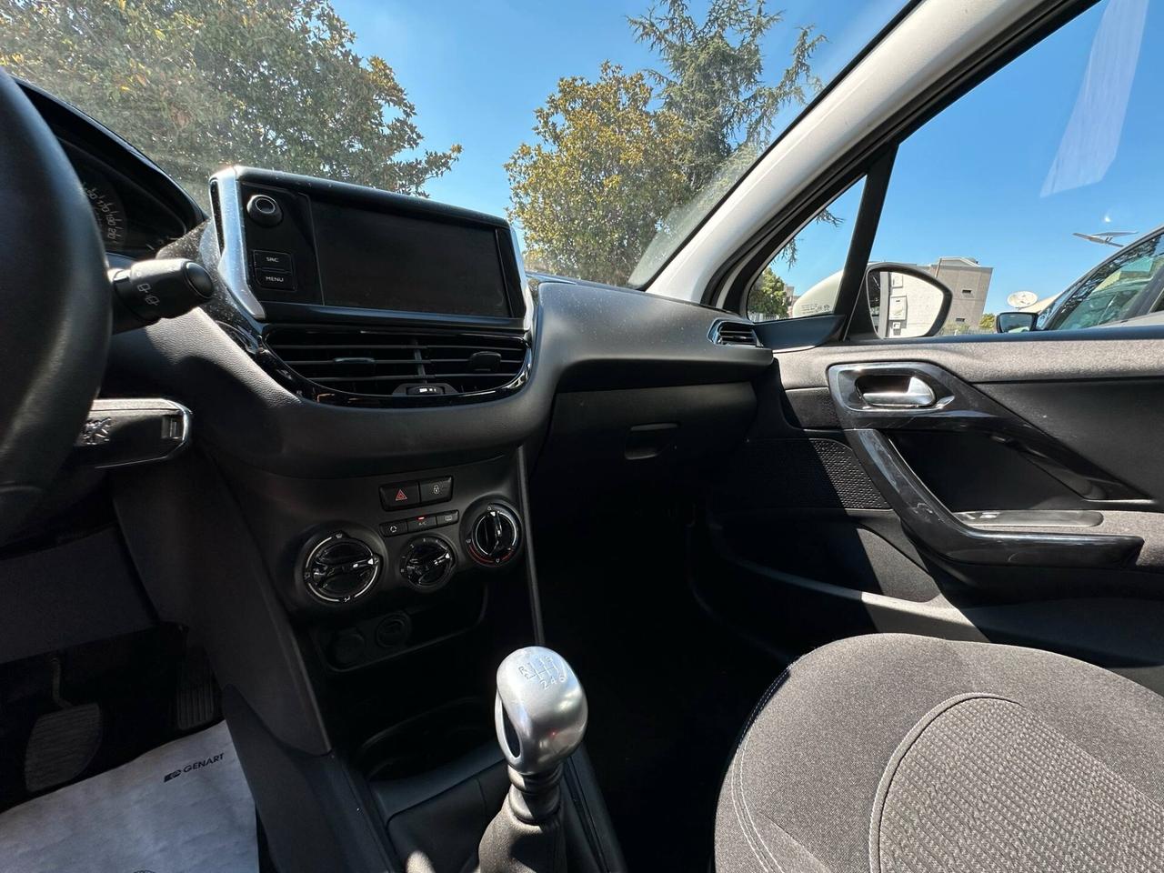 Peugeot 208 BlueHDi 75 5 porte Allure