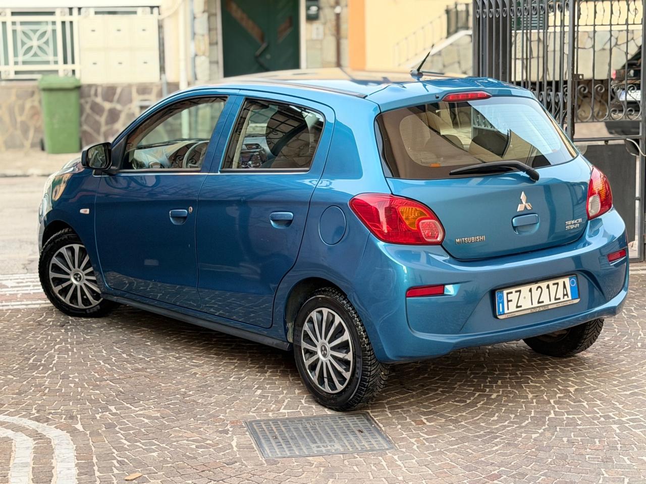 Mitsubishi Space Star 1.0 Funky